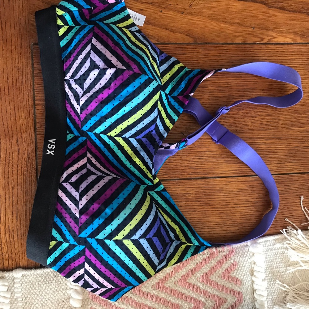 VSX sport 36B barely worn once